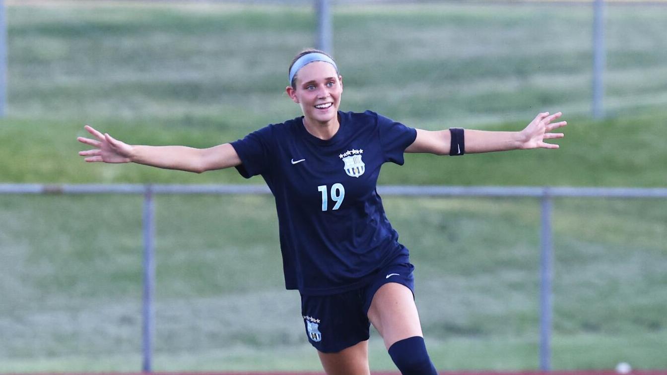 St. Dominic turns tables with blanking of Francis Howell Central in district final